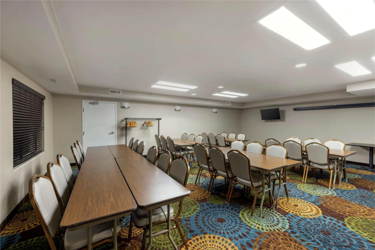 Best Western Watertown Inn&Suites Exterior foto
