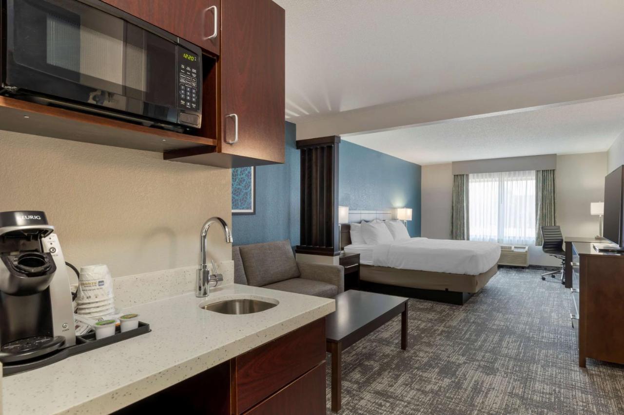 Best Western Watertown Inn&Suites Exterior foto